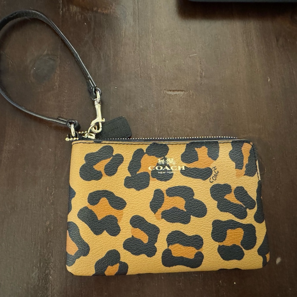NWOT Coach Tan and Black Animal Print Wristlet